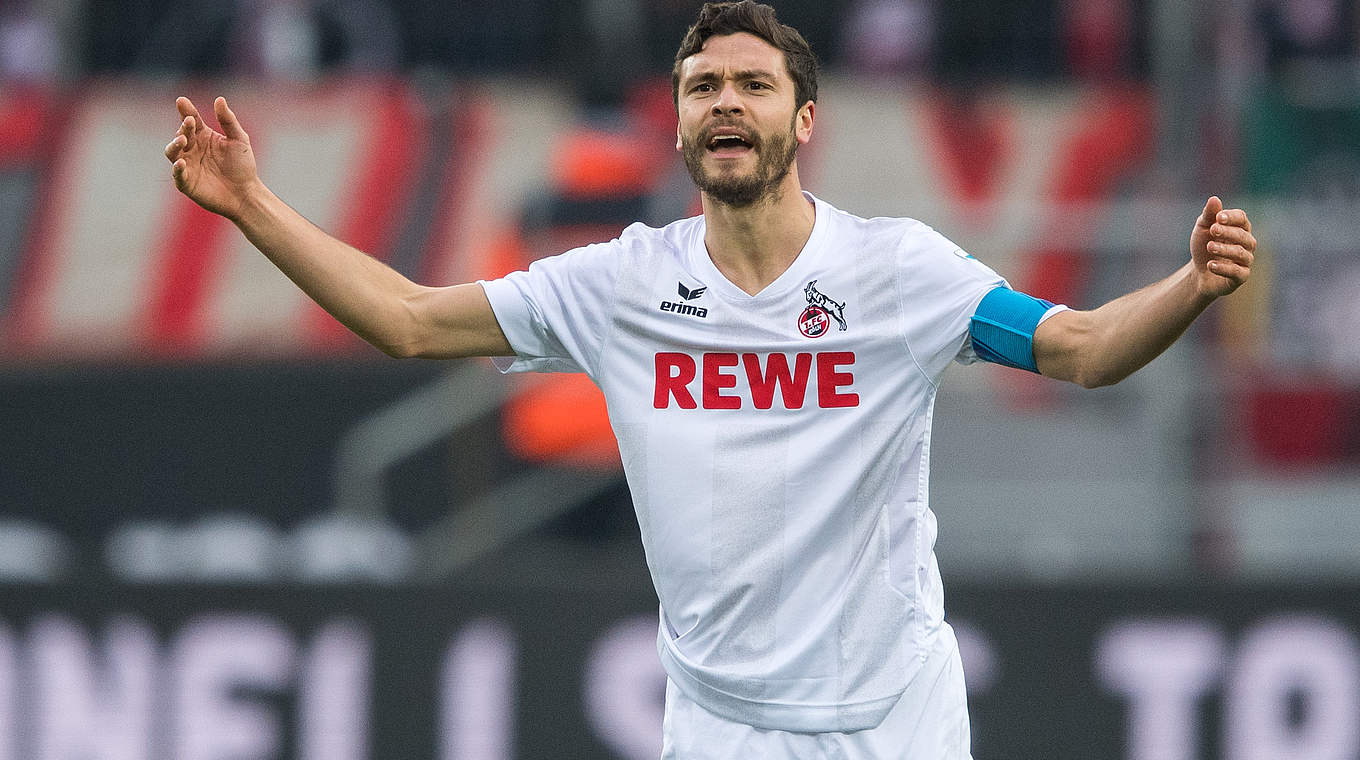 Jonas Hector’s Köln were held to a goalless stalemate by Augsburg. © Getty Images