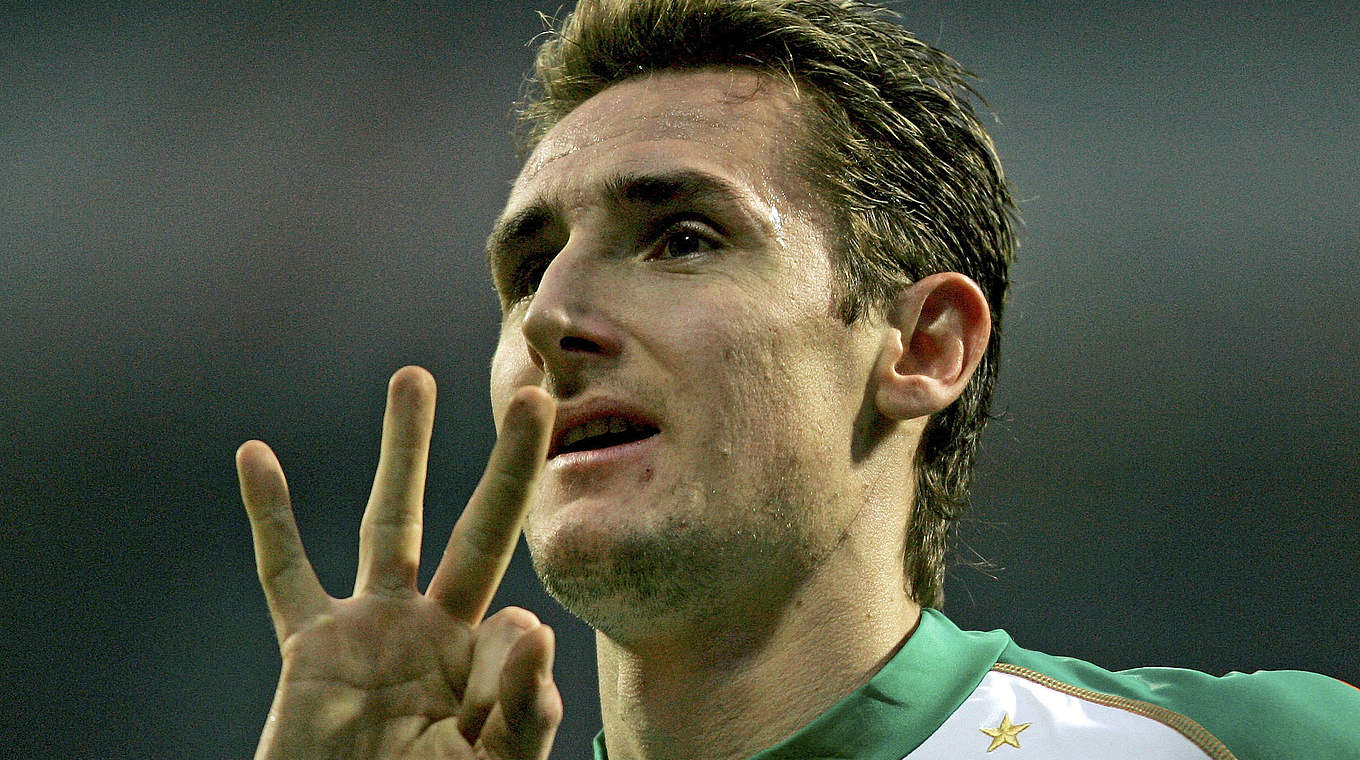 2006 Führender der Torjägerliste: Werder Bremens Miroslav Klose © 2006 Getty Images
