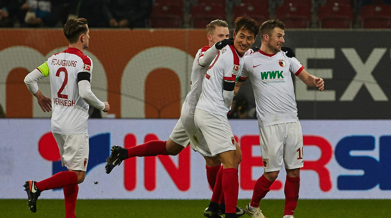 Möchte den 100. Auswärtspunkt in der Bundesliga holen: der FC Augsburg © 2016 TF-Images