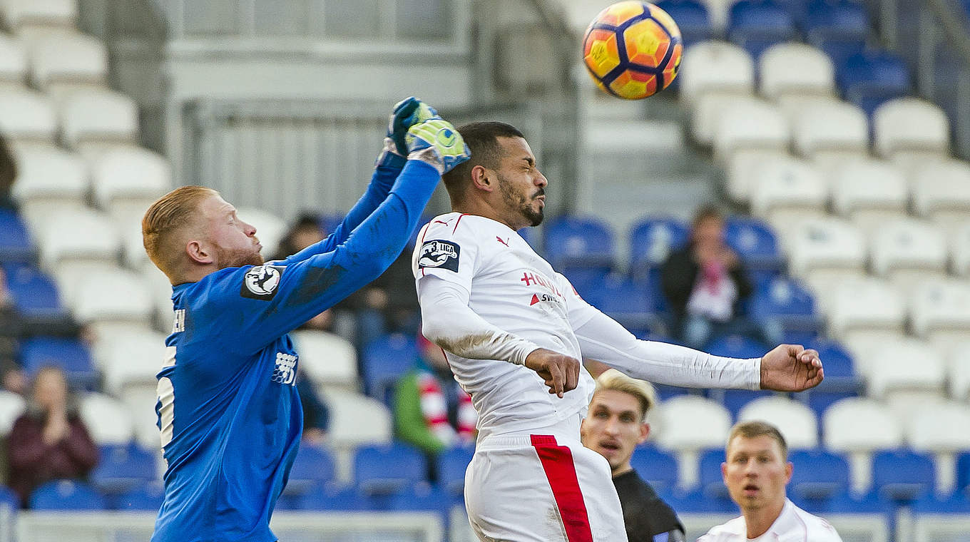 Wehen Wiesbaden und der Hallesche FC trennen sich 1:1 © 2016 Getty Images