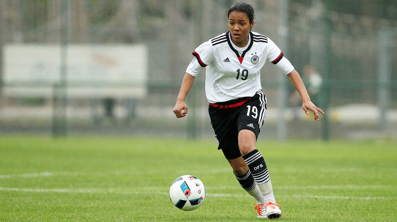 Spielt ihre zweite Saison bei den U 15-Juniorinnen: Stürmerin Gia Corley © 2016 Getty Images