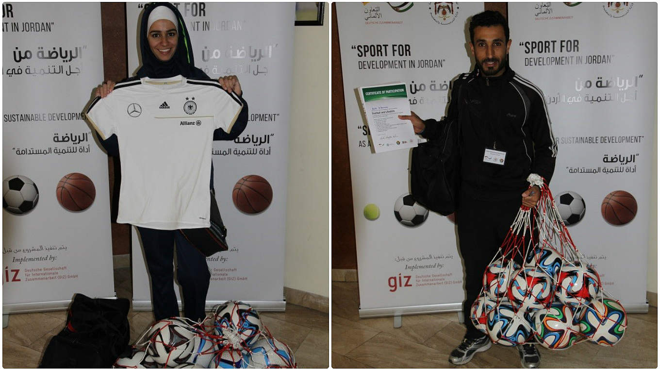 Alle Teilnehmer erhielten Starterkits mit Bällen, Taschen und Sportkleidung © DFB