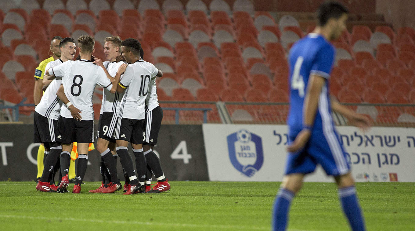 Vier Treffer gegen Gastgeber Israel: Die U 18 steht im Finale des Vier-Länder-Turniers © 2016 Getty Images