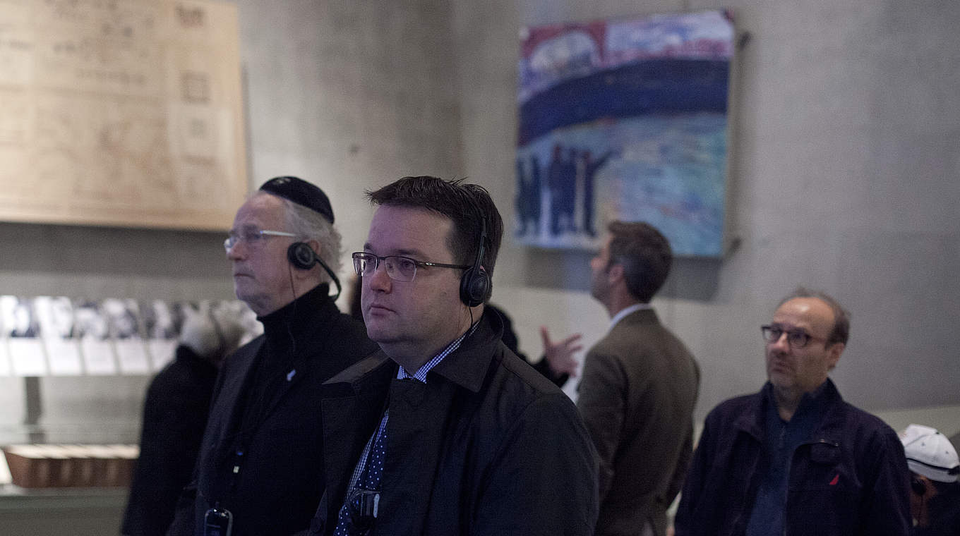 Besuch der Gedenkstätte Yad Vashem: Stephan Osnabrügge © 2016 Getty Images