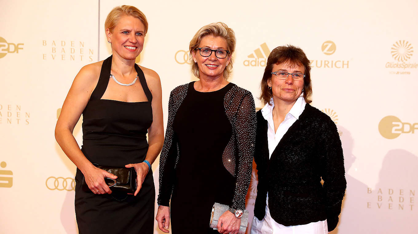 Vertreten DFB-Frauen in Baden-Baden: Doris Fitschen, Silvia Neid, Ulrike Ballweg (v.l.) © 2016 Getty Images