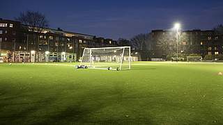 Training im Wohnblock: Der FC Teutonia 05 ist ein Stadtteilklub © 2016 Getty Images