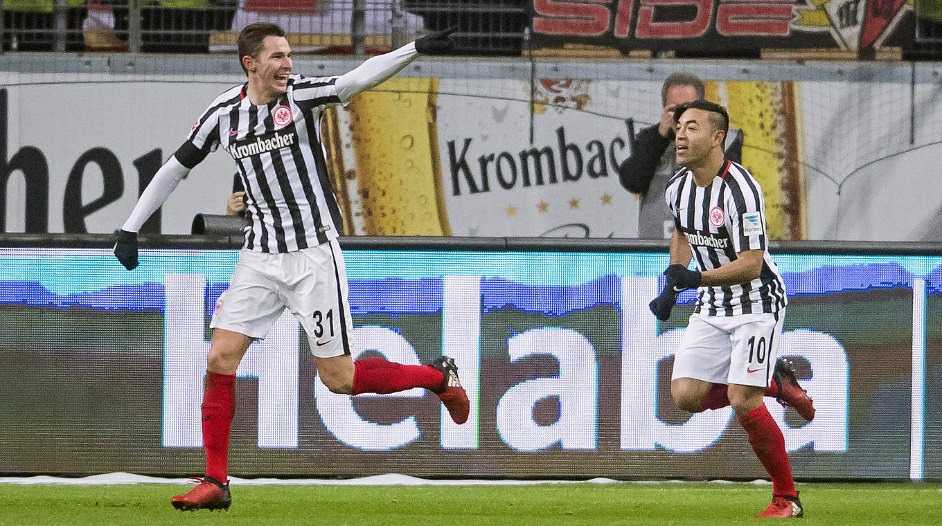 Two goals and an assist for Branimir Hrgota, as Eintracht overcame Mainz 3-0 in the derby.  © 2016 Getty Images