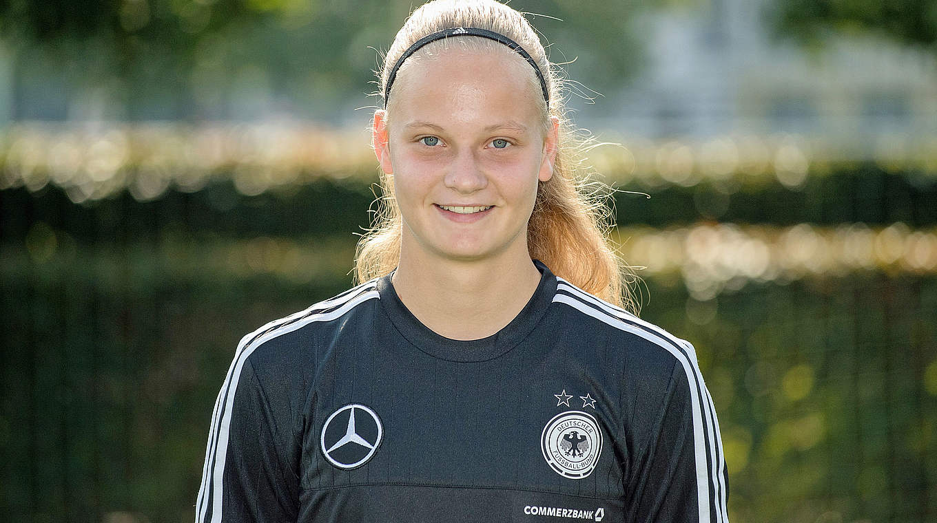 Wechselt vom FSV Gevelsberg zum MSV Duisburg: die 17 Jahre alte Lisa Klostermann © 2016 Getty Images