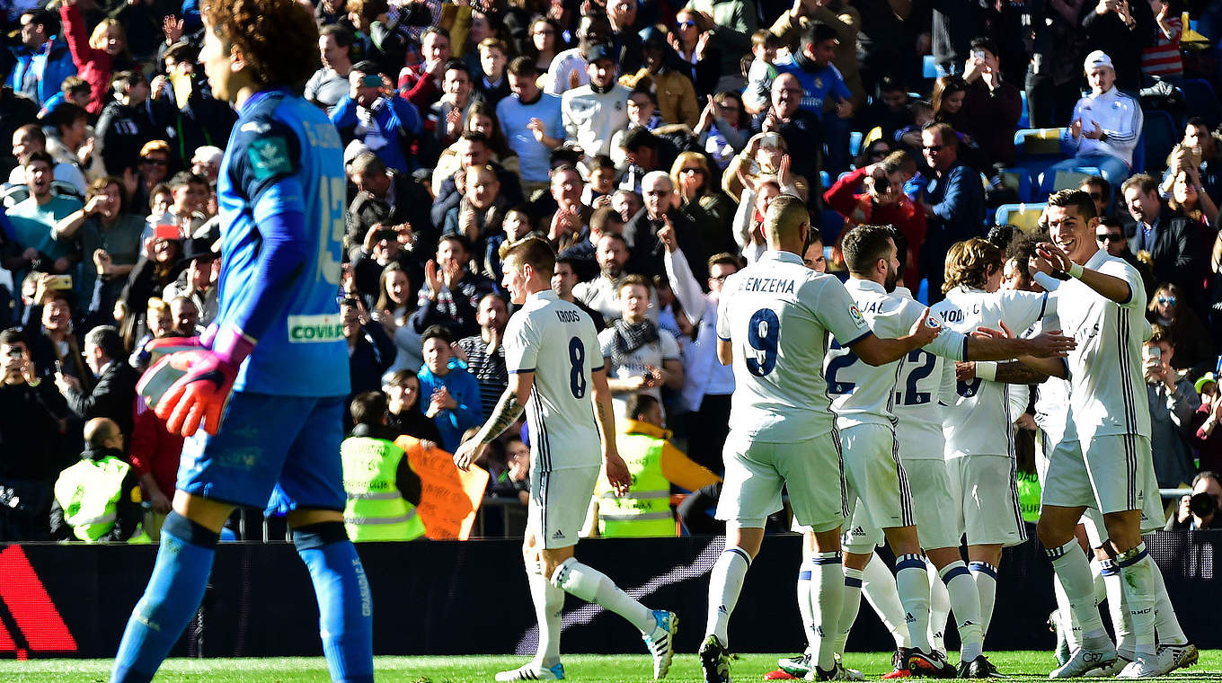 Toni Kroos celebrates with Real Madrid  © GERARD JULIEN/AFP/Getty Images