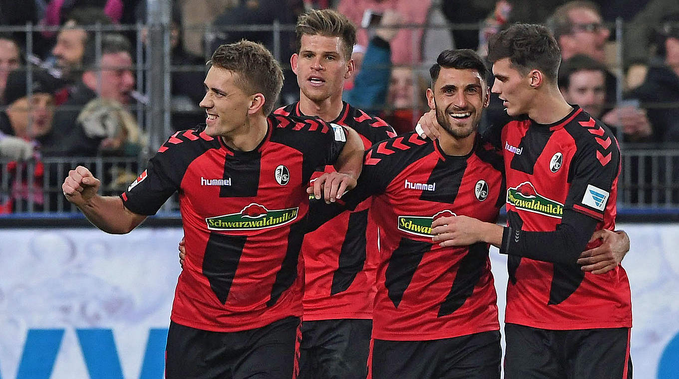 Zwei Treffer beim Freiburger Erfolg gegen den FC Vaduz: Nils Petersen (l.) © 2016 Getty Images