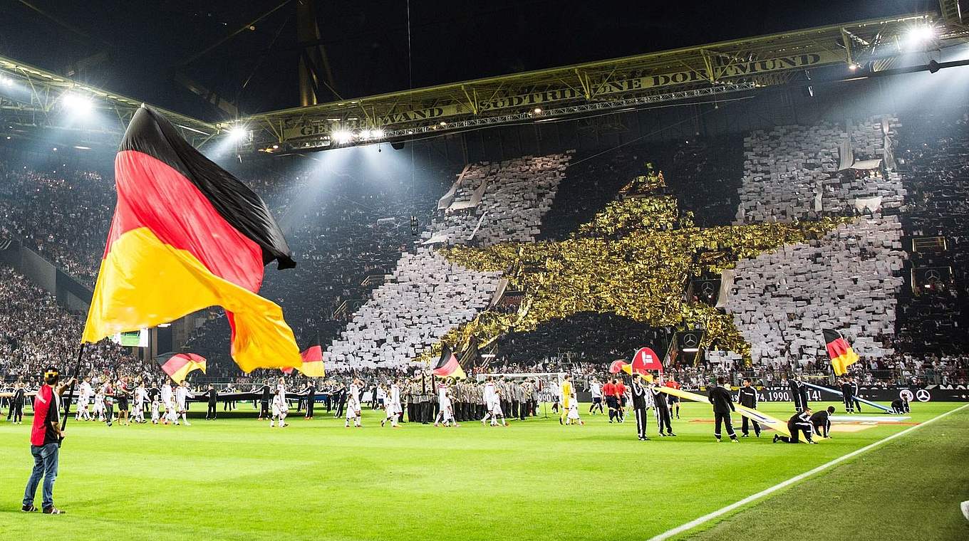 Visitenkarte: Die Choreo beim Schottland-Spiel 2014 in Dortmund © Getty Images