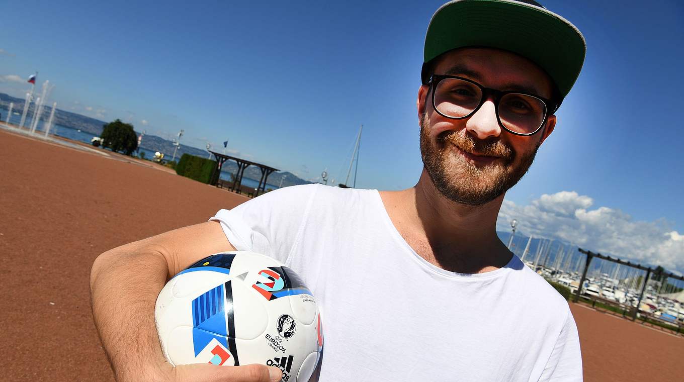 Mark Forster lost Viertelfinale in der ARD aus :: DFB - Deutscher