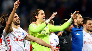 Adler and HSV made it through to the DFB Cup quarter-finals © 2017 Getty Images