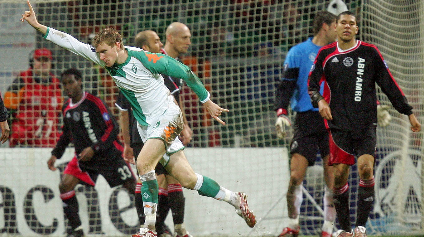 Trägt sich 2007 bei Bremens 3:0 gegen Ajax in die Torschützenliste ein: Merstesacker (v.) © 2007 Getty Images