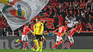 Kostas Mitroglou (right) wheels of in celebration after his goal © AFP/Getty Images