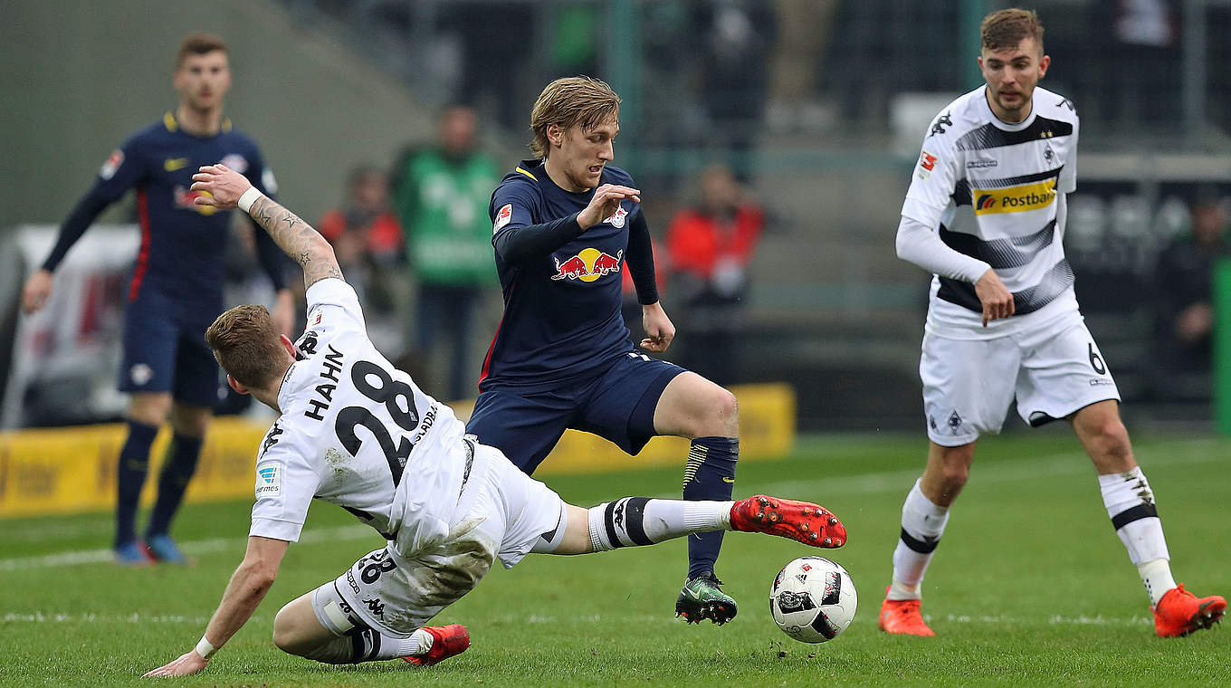 Bei Leipzigs Führung von Werner glänzend in Szene gesetzt: Emil Forsberg (2.v.r.) © 2017 Getty Images