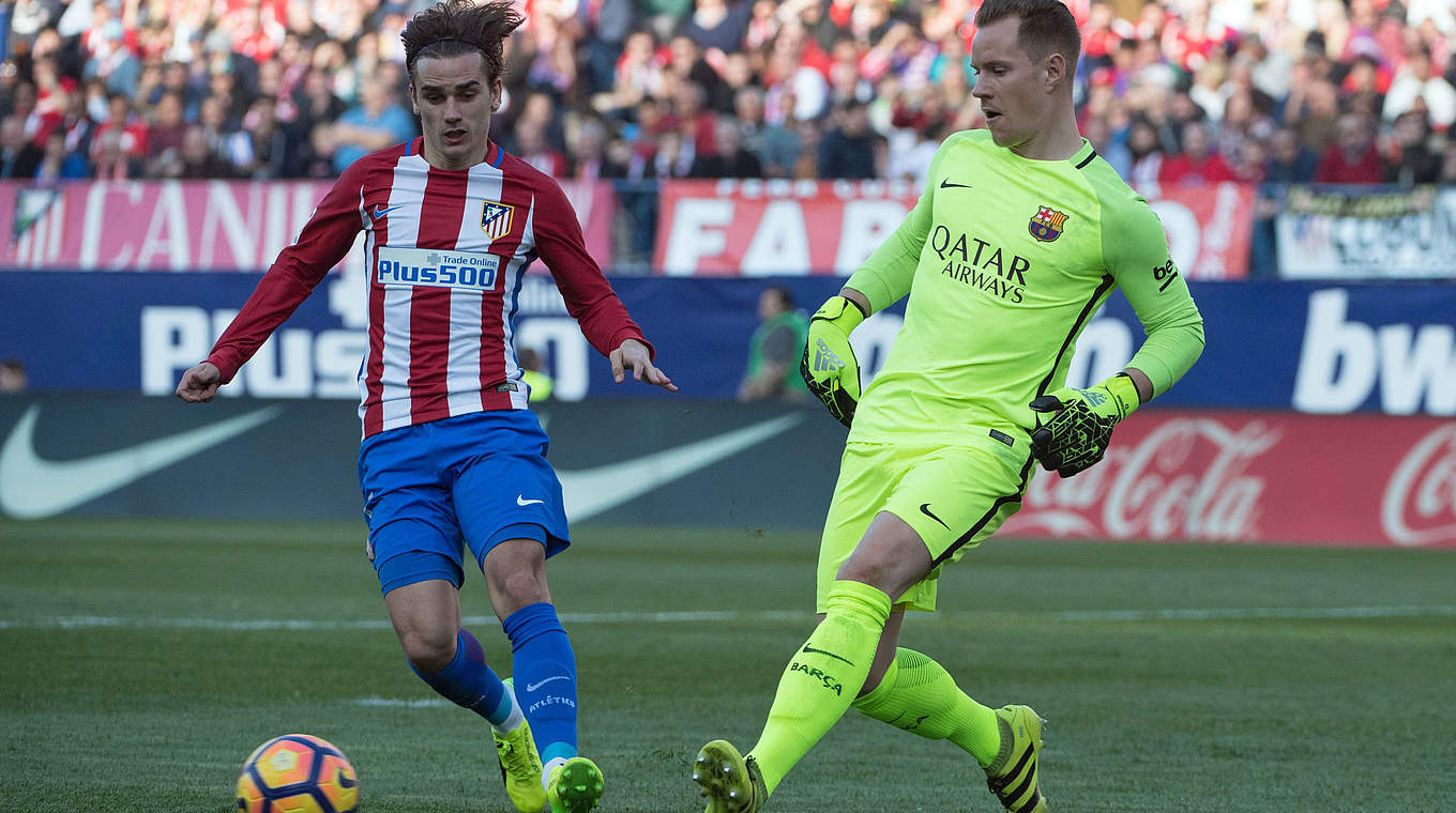 Confident on the ball - Marc Andre ter Stegen passes the ball ahead of Atleti's Griezmann © This content is subject to copyright.