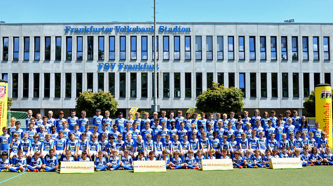 Will den Rekord des FC Barcelona knacken: die Fußballschule des FSV Frankfurt © FSV Frankfurt