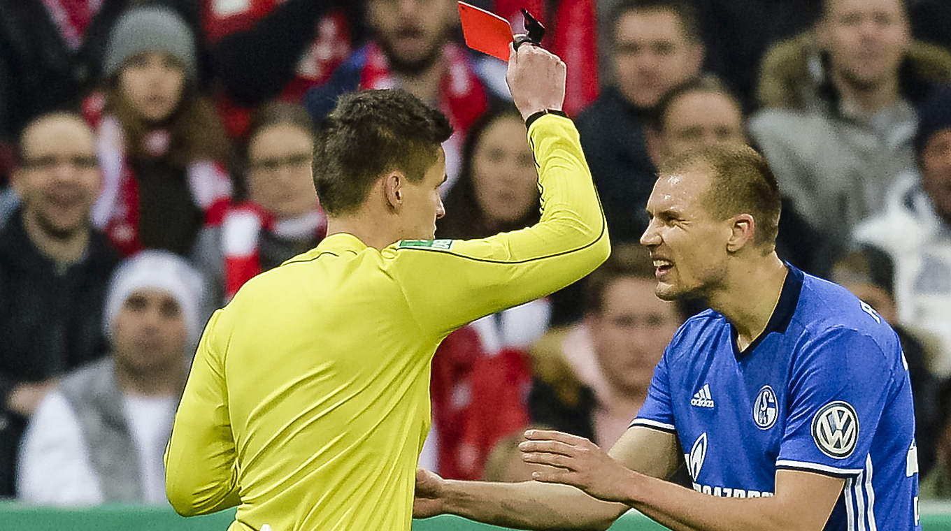 An unhappy homecoming for Holger Badstuber, dismissed at his home ground while playing for the away team. © Getty Images