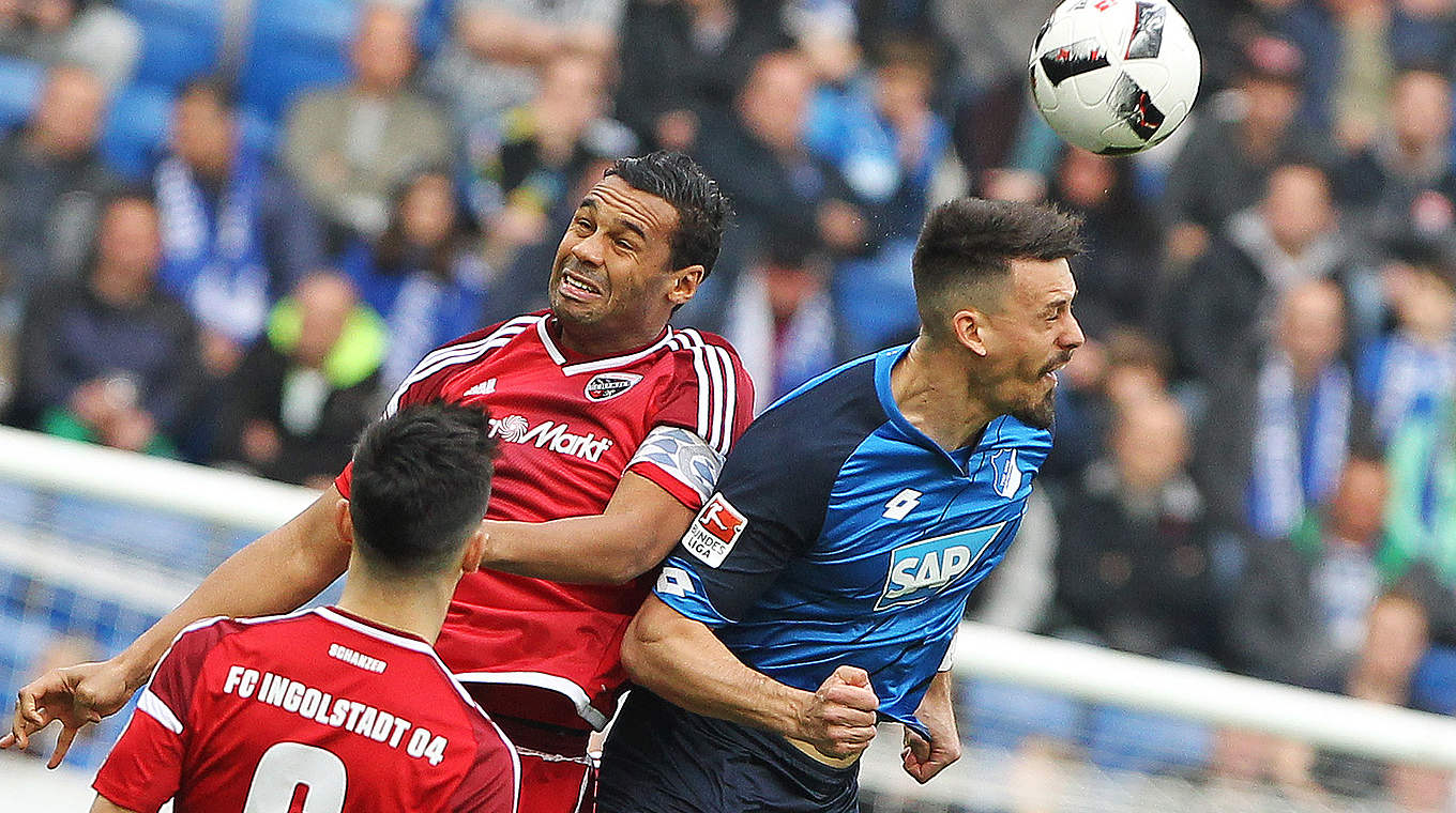 Torfestival in Sinsheim: Hoffenheim besiegt Ingolstadt nach Rückstand 5:2 © AFP/Getty Images