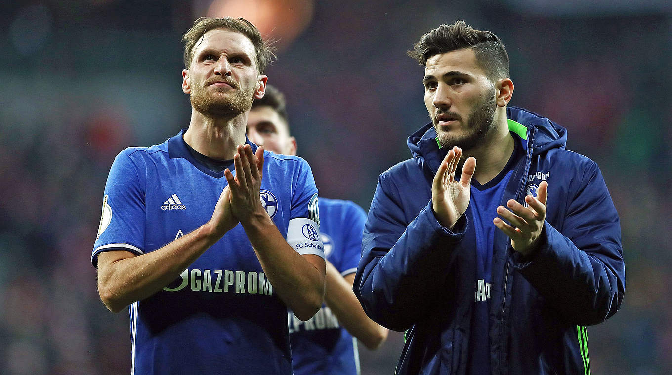 Höwedes (l.) über Schalkes Anhang: "Die Fans erleben gerade kein einfaches Jahr" © 2017 Getty Images