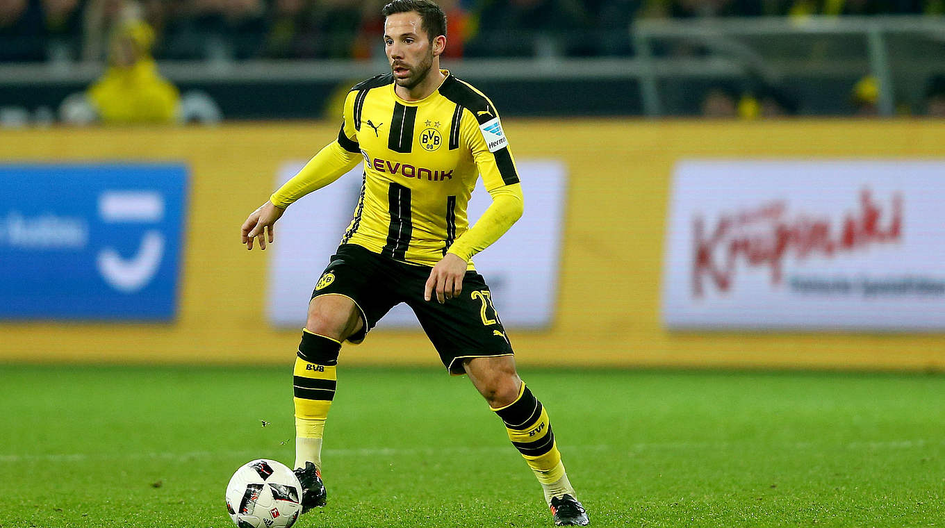 Verlängert seinen Vertrag in Dortmund bis 2020: Gonzalo Castro © 2016 Getty Images