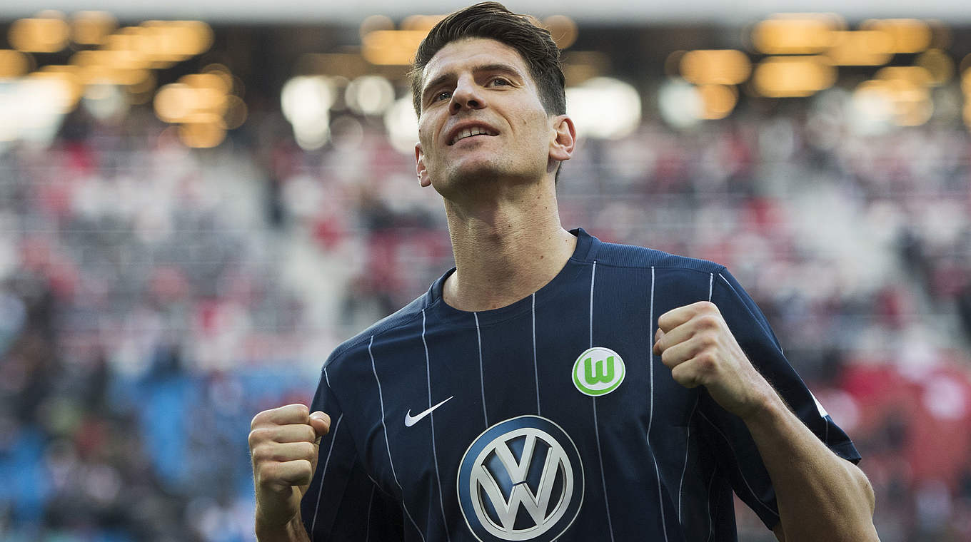 Jubel nach dem Siegtreffer gegen RB Leipzig: Wolfsburgs Stürmer Mario Gomez © Getty Images