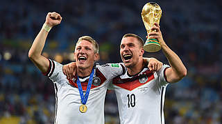 Freunde fürs Leben: Bastian Schweinsteiger (l.) und Lukas Podolski © 2014 Getty Images