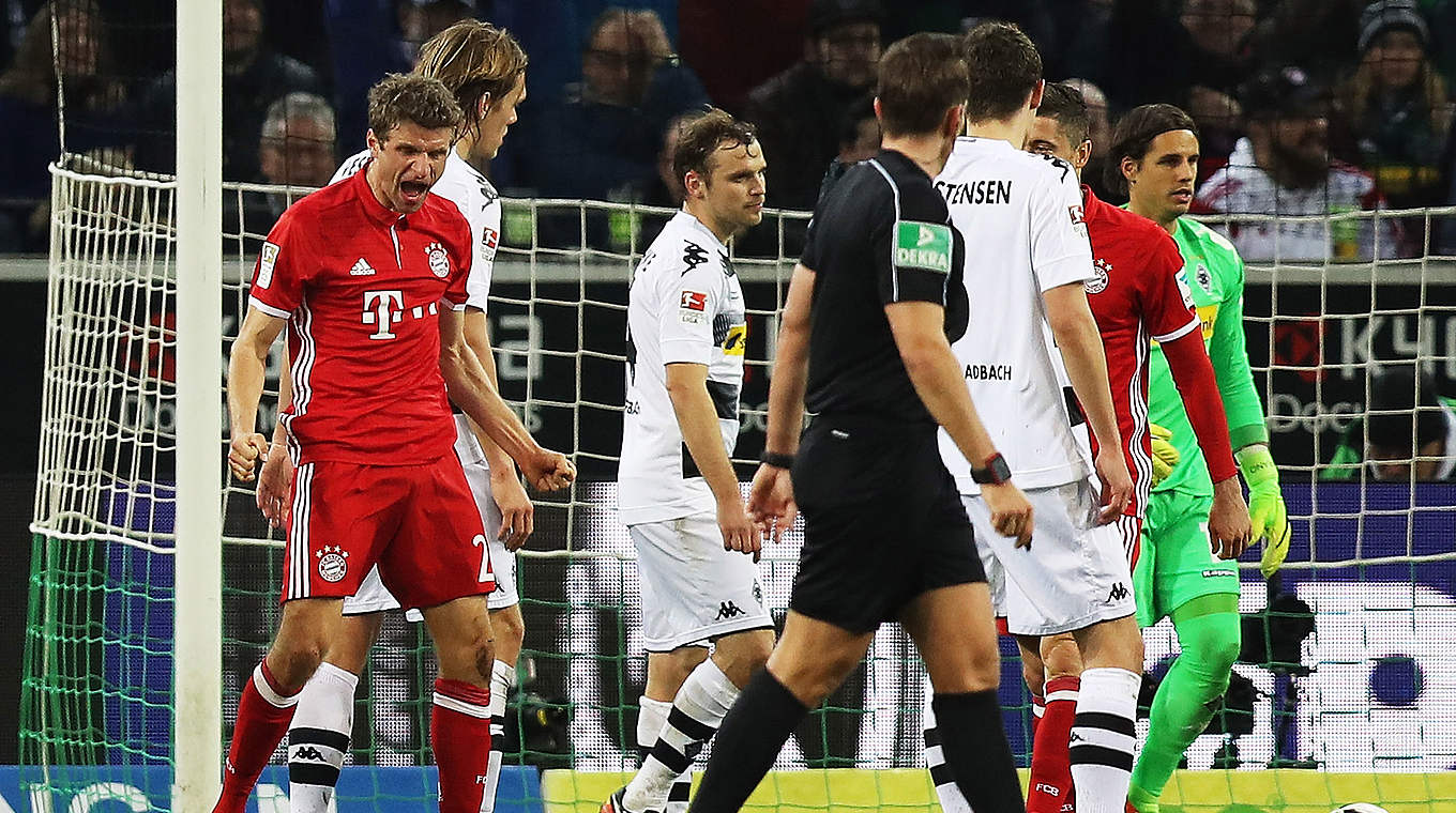 "Wir werden und nicht beirren lassen und unseren Weg weitergehen: Thomas Müller (l.) © 2017 Getty Images