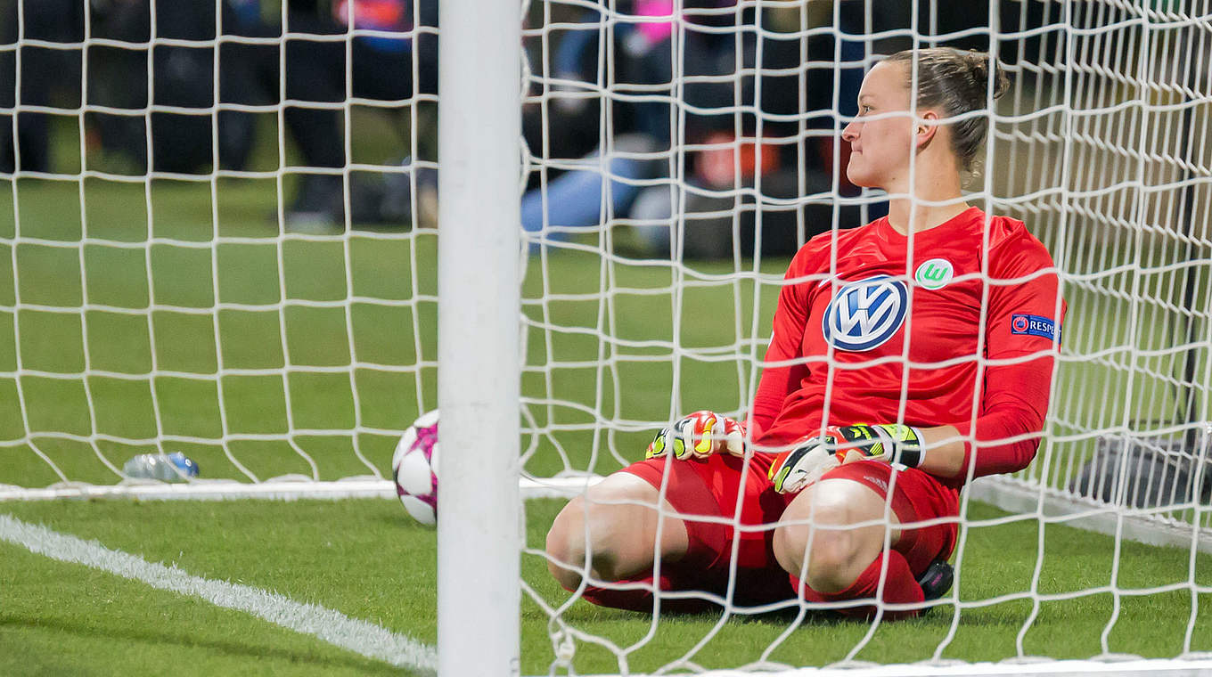 Germany international goalkeeper Almuth Schult could do nothing to stop Lyon opening the scoring.  © Jan Kuppert