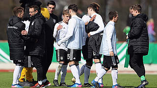 Mit sechs Punkten aus zwei Spielen Erster der Qualifikationsgruppe: die deutsche U 19 © 2017 Getty Images