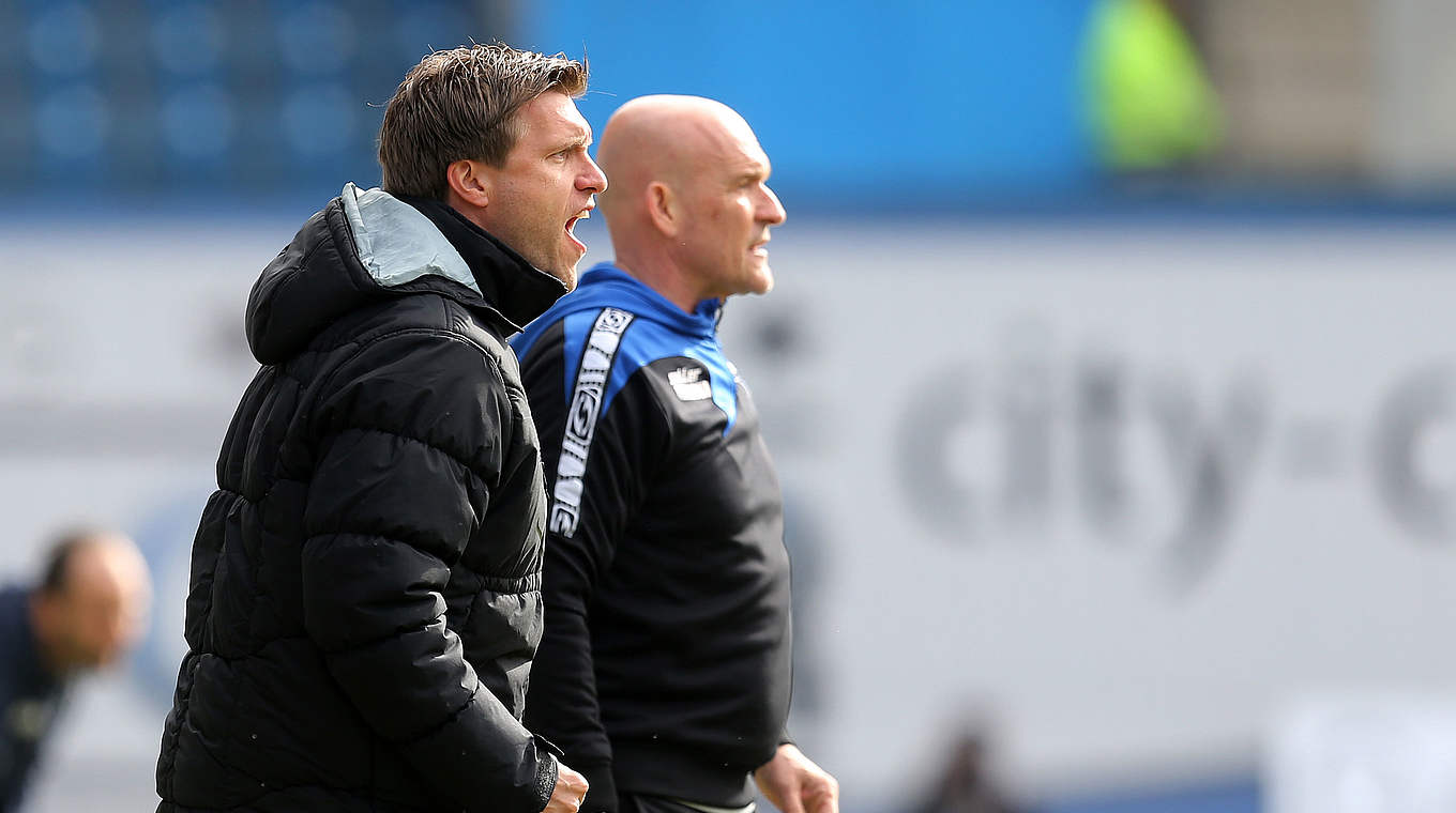 Markus Krösche (l.) und Trainer Emmerling: "Nur gemeinsam wird es funktionieren" © 2017 Getty Images