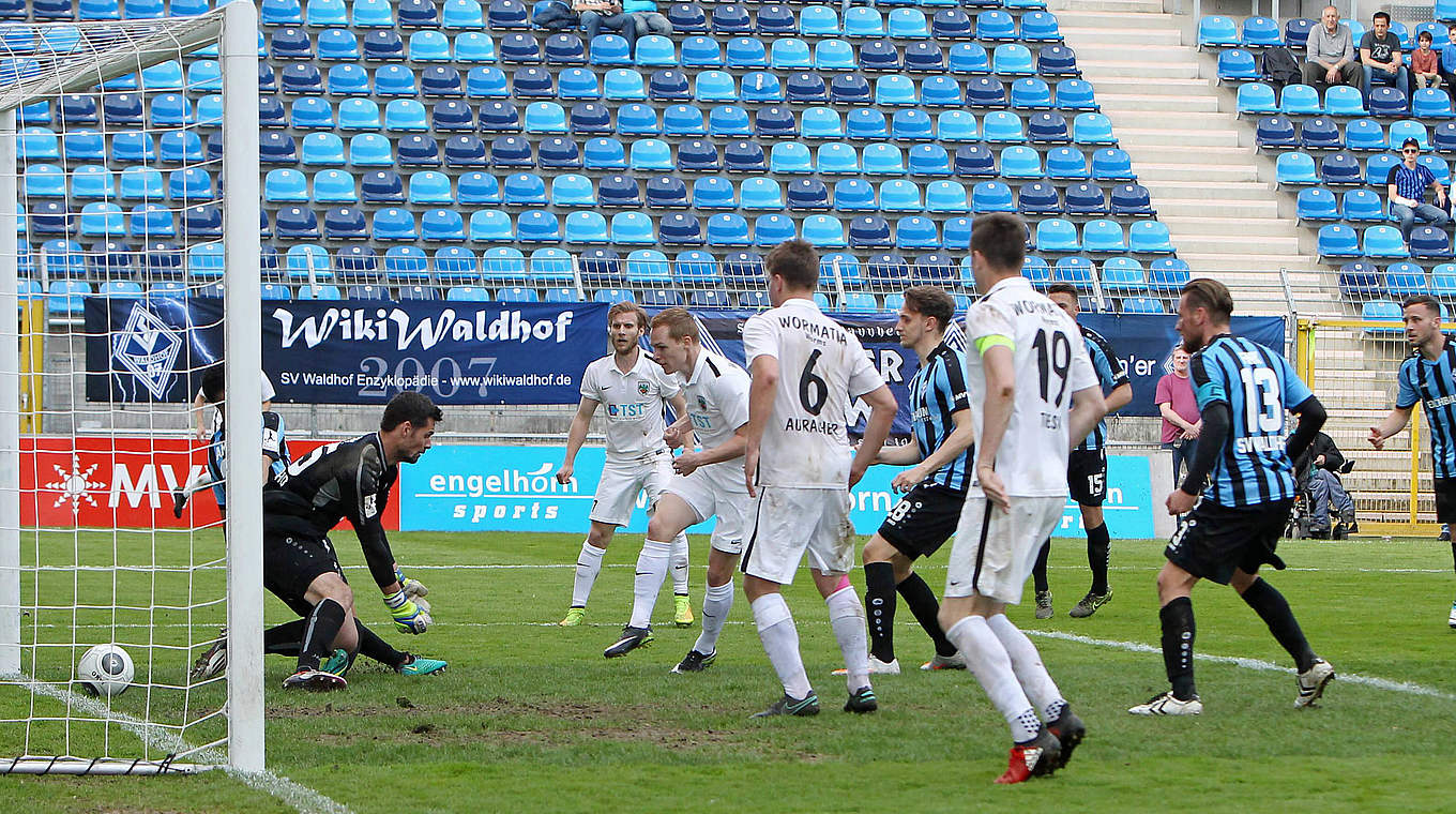 Mannheim Worms Jan-Lucas Dorow  © imago/Thomas Frey