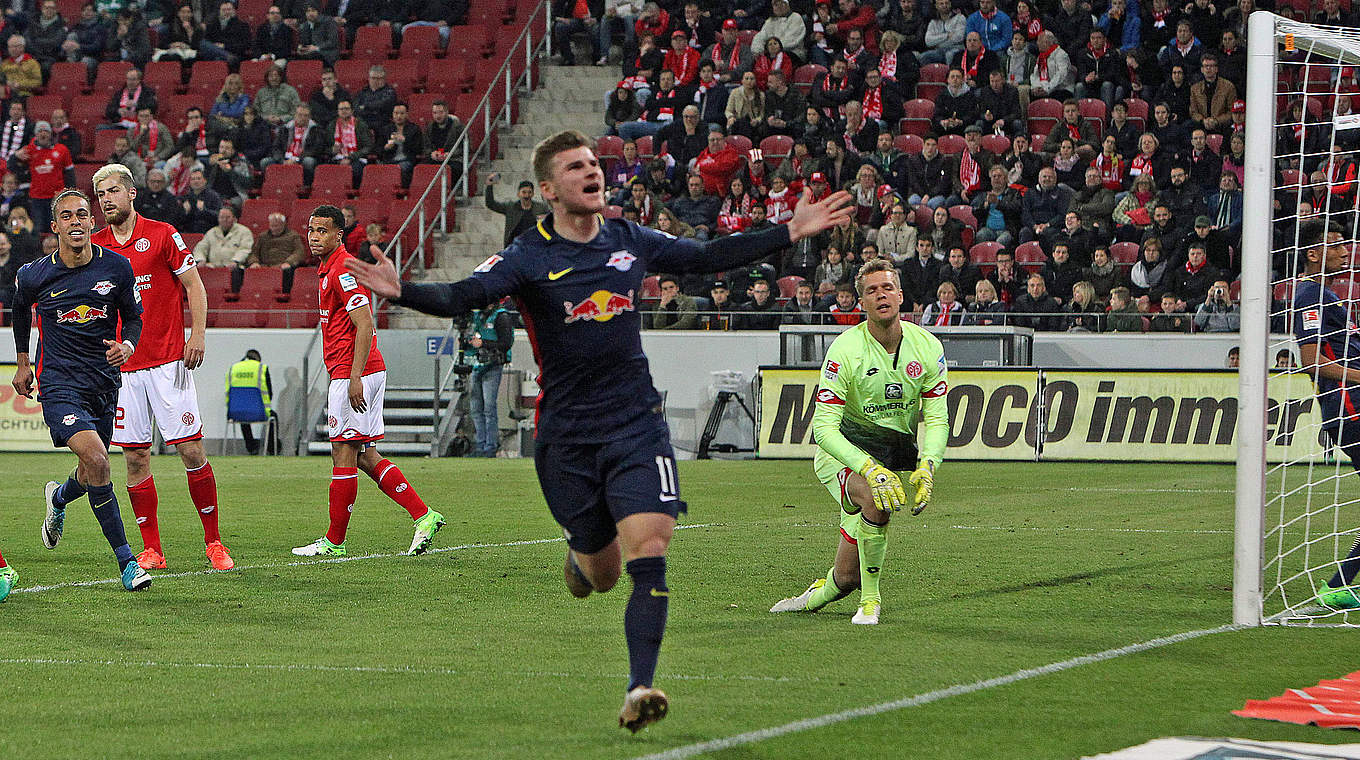 Leipziger Torschütze beim Auswärtssieg in Mainz: Timo Werner jubelt beim Comeback © imago/Thomas Frey