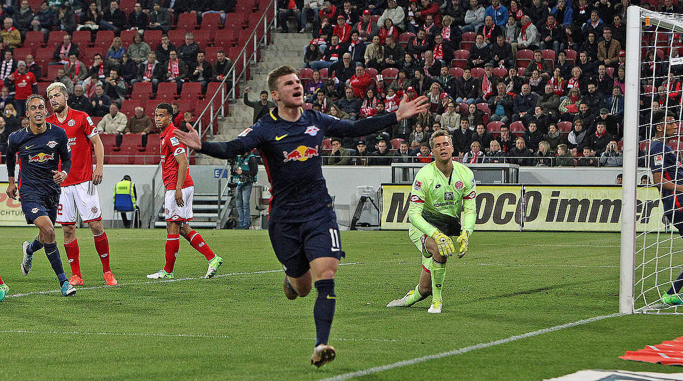 Timo Werner celebrated a goal on his comeback in Mainz. © 