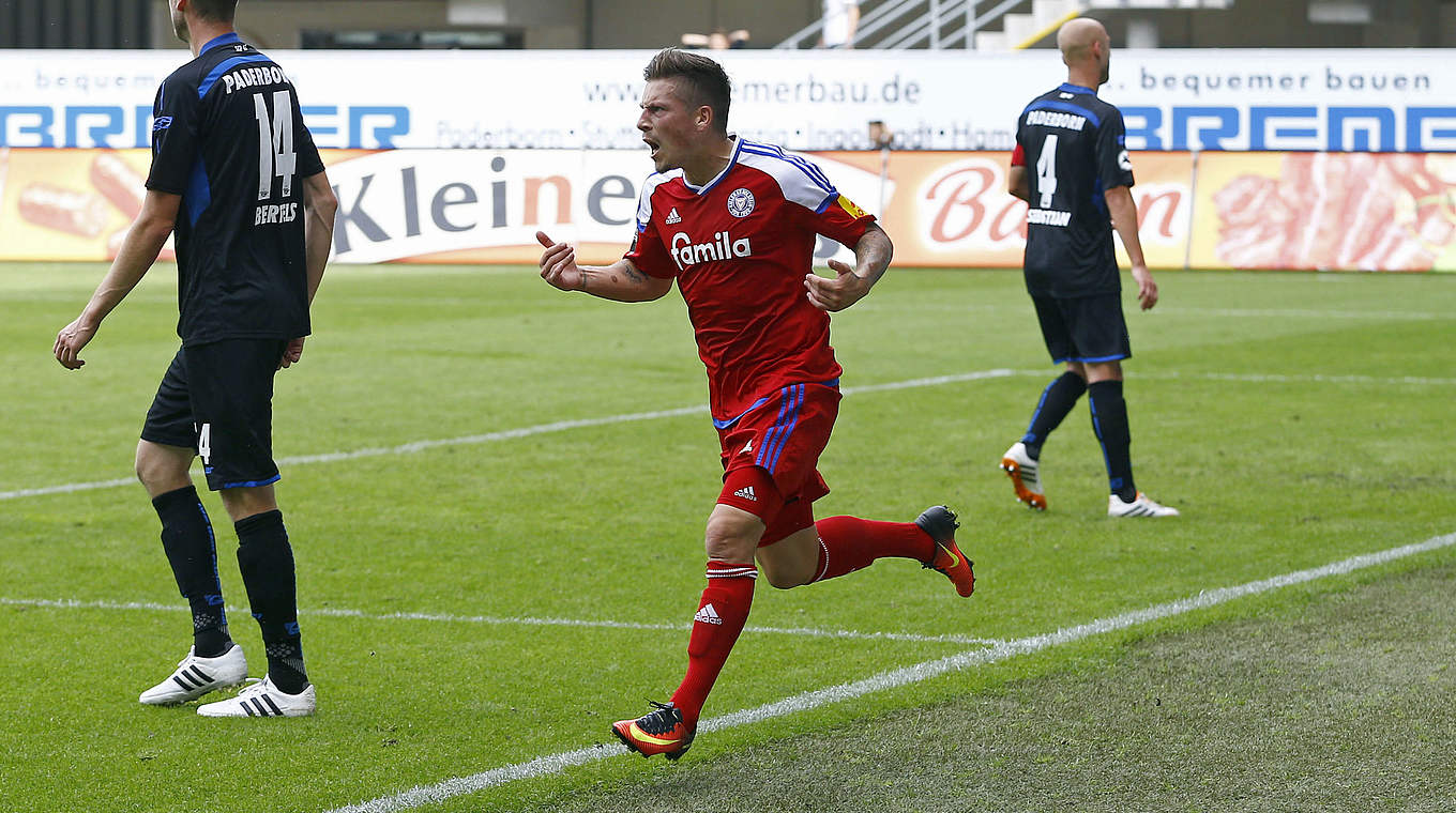 SC Paderborn v Holstein Kiel - 3. Liga © 2016 Getty Images