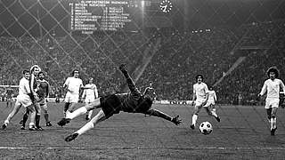 Gerd Müller,Bayern München,Real Madrid,1976 © imago sportfotodienst