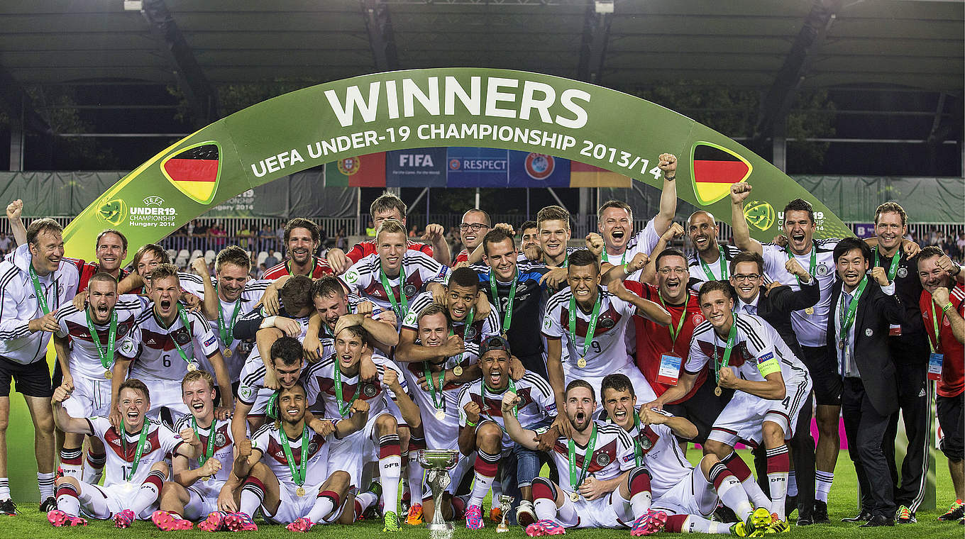 Krönung eines starken Jahrgangs: Gewinn der U 19-EM 2014 in Ungarn © 2014 Getty Images