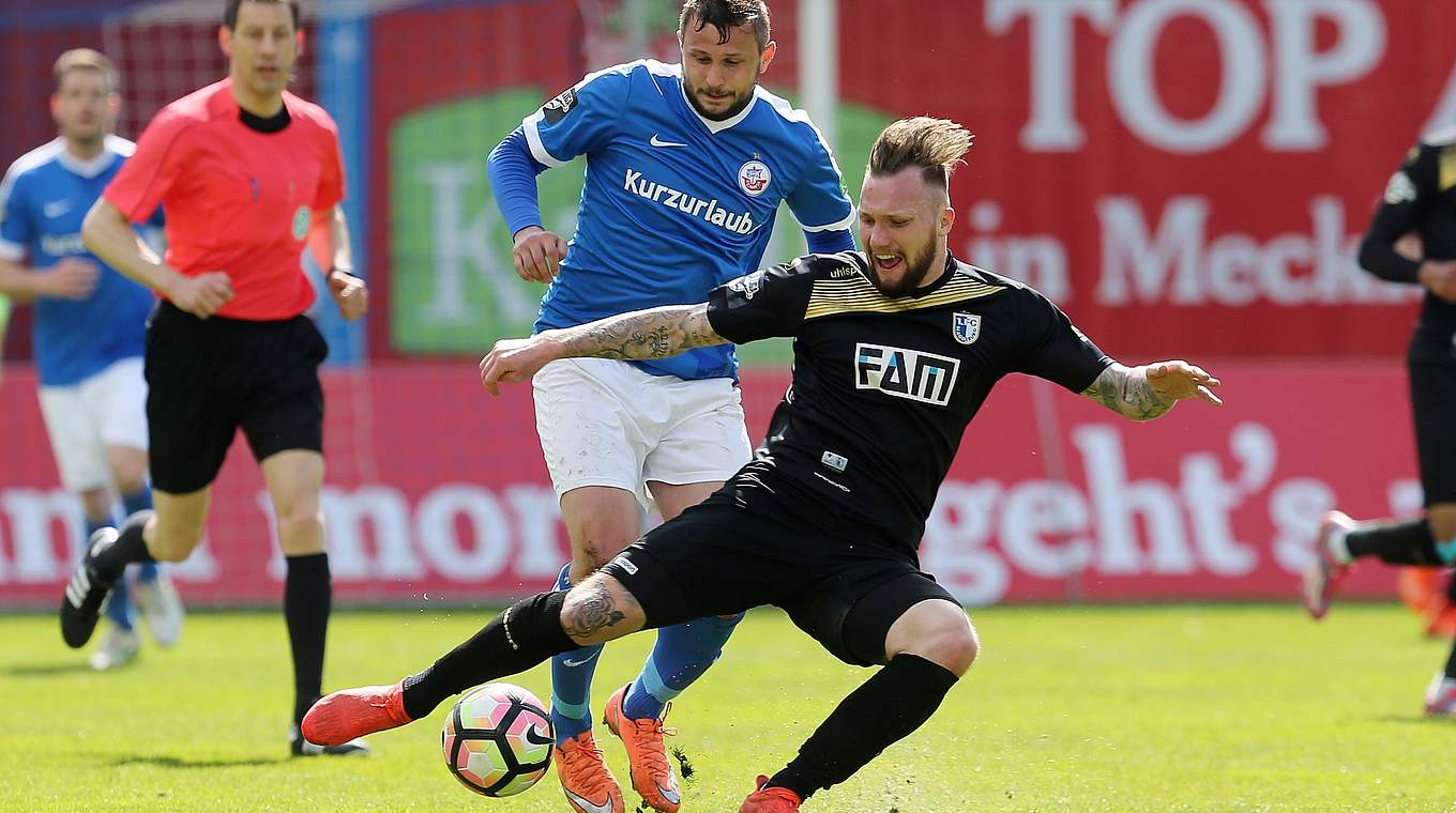 Hansa Rostock v 1. FC Magdeburg - 3. Liga © 2017 Getty Images