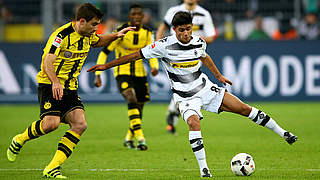 Mahmoud Dahoud,Borussia Mönchengladbach,Borussia Dortmund,Sokratis © 2016 Getty Images