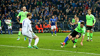 Nick Viergever's crucial away goal was enough to send Ajax through © 2017 Getty Images