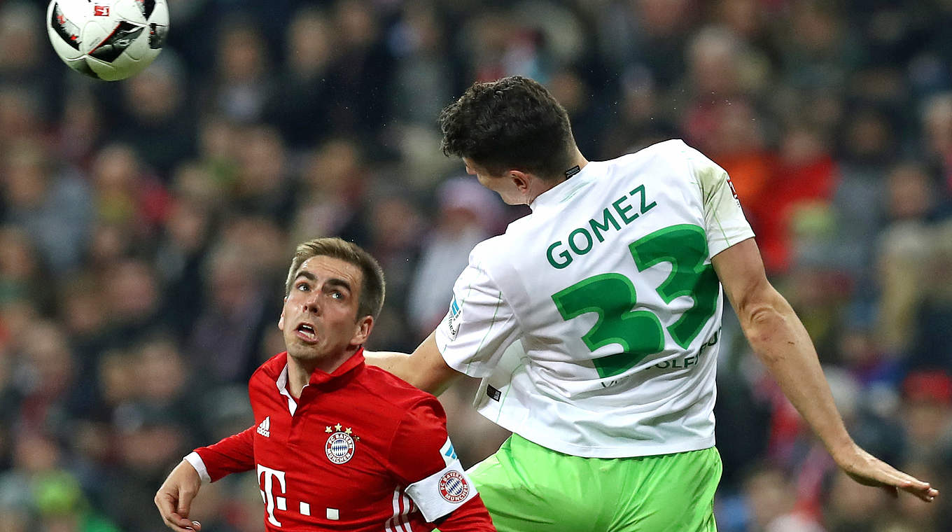 Wolfsburgs Hoffnungsträger: Mario Gomez (r.) erzielt 14 von 30 VfL-Saisontoren © 2016 Getty Images