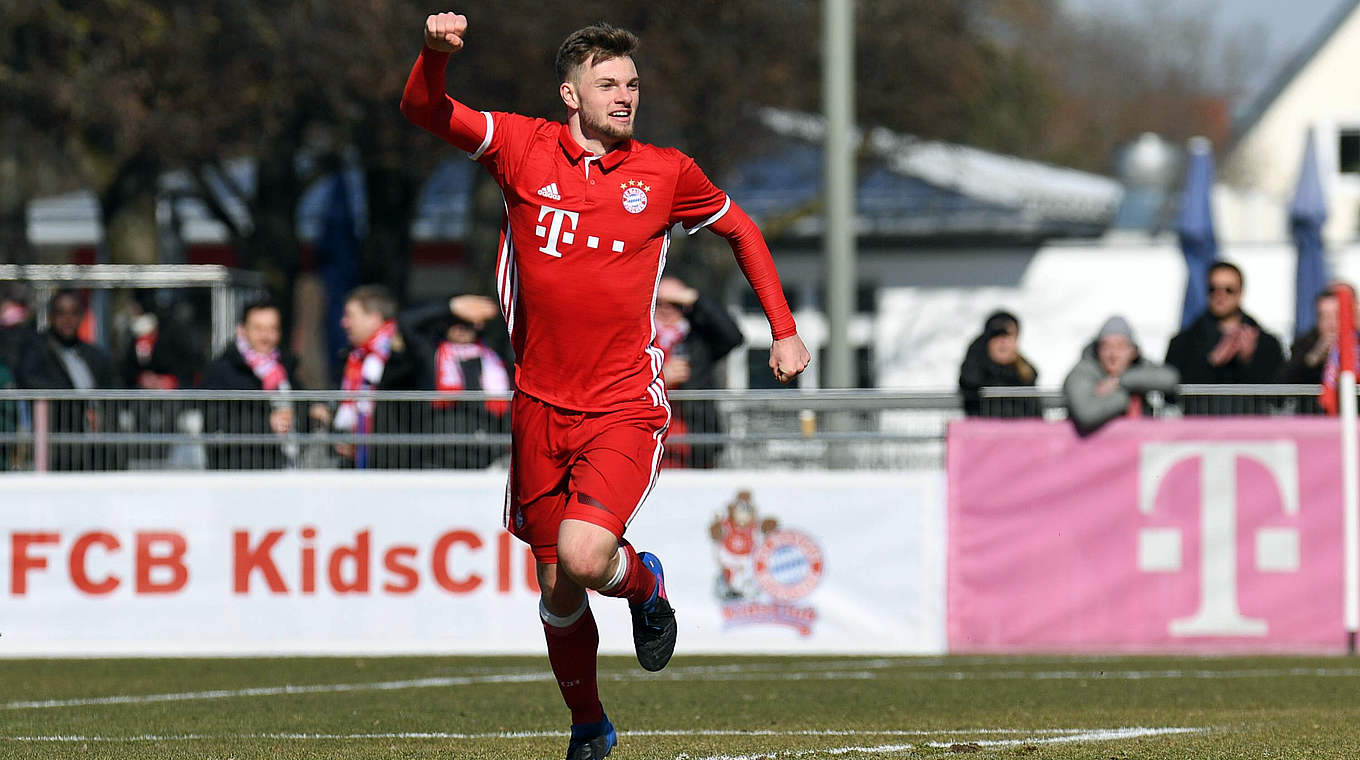 Schnürt beim 5:0 gegen Fürth erneut ein Doppelpack: Bayerns Manuel Wintzheimer © imago/foto2press