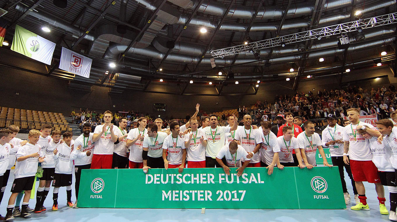 Krönender Abschluss einer herausragenden Saison: Regensburg siegt im Finale 7:4 © 2017 Getty Images