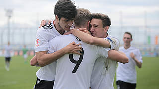 UEFA U17 Final Tournament - Republic of Ireland v Germany - Group C © Fedja Krvavac