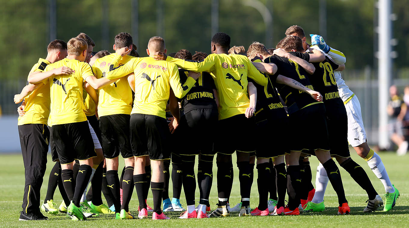 U19 Borussia Dortmund v U19 VfL Wolfsburg - German Championship Semi Final Match © Getty Images