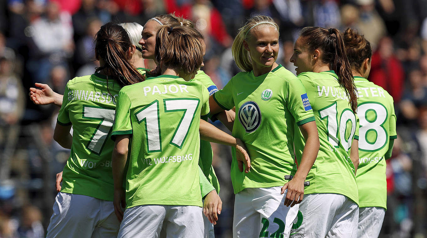 Nur die Meisterschale fehlt noch zum Glück: Der VfL Wolfsburg wird heute geehrt © 2017 Getty Images