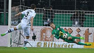 Pokalheld gegen Mönchengladbach: Hradecky hält, die Eintracht ist im Finale © imago