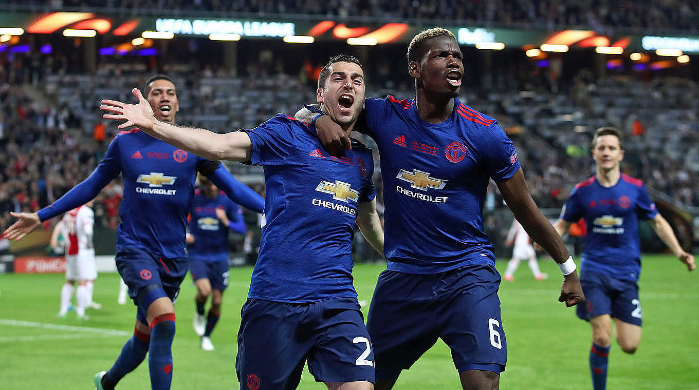 Manchester United win the Europa League and qualify for the Champions League.  © 