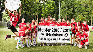 Meister der Staffel West/Südwest: Der 1. FC Köln hat allen Grund zum Jubeln © Jana Schreckenberger